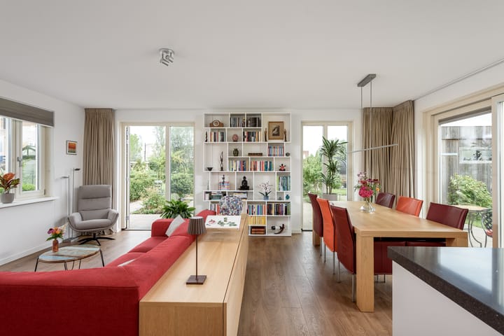 Foto 12 van Isaac Newtonstraat 17