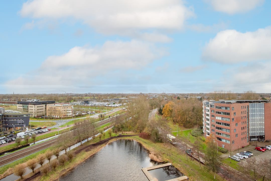 Foto 41 van Simon Carmiggeltstraat 46