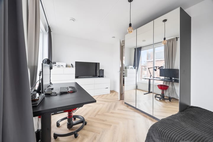 Foto 30 van Reitzstraat 212