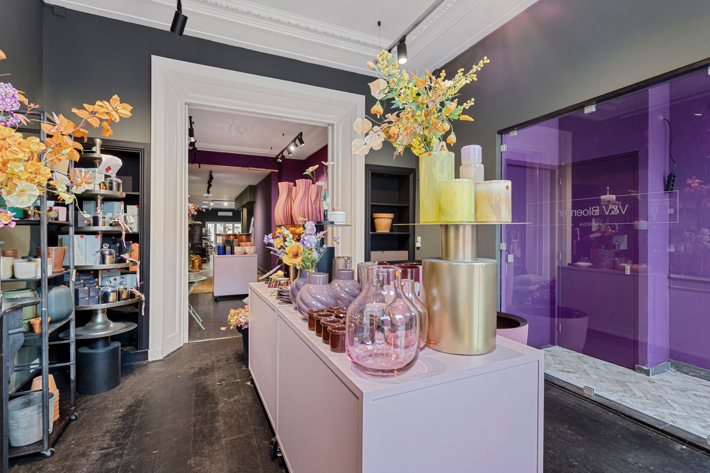 View photo 3 of Ginnekenweg 39