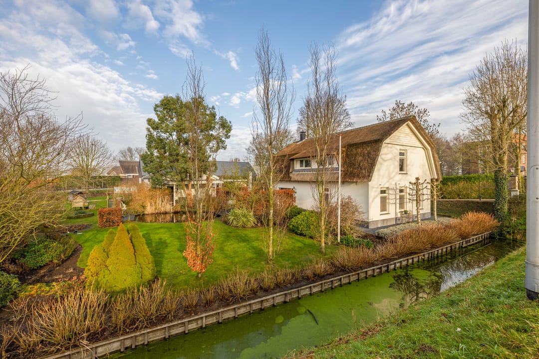 Foto 1 van Provincialeweg Oost 64