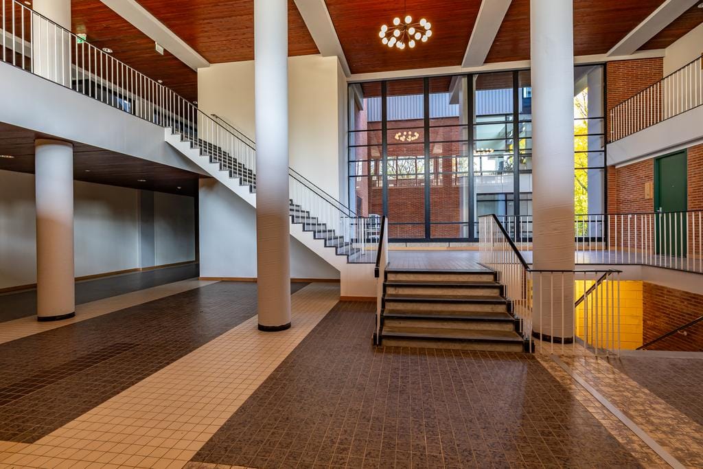 Foto 24 van Van Schendelstraat 1-55