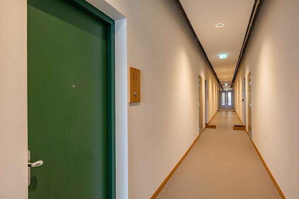 Foto 28 van Van Schendelstraat 1-55