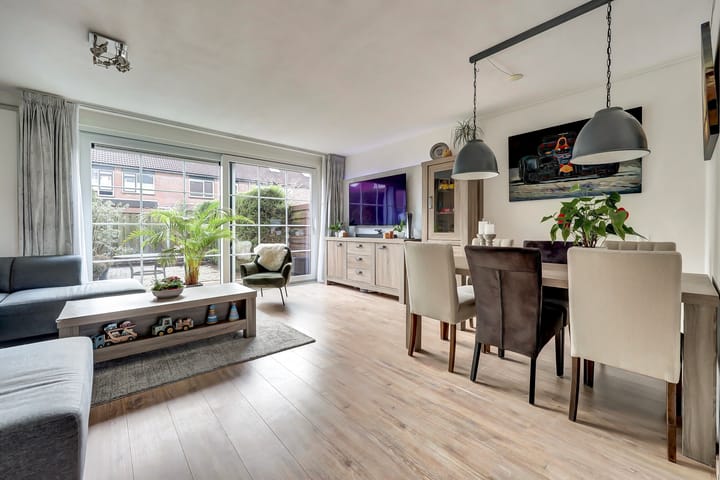 Foto 2 van Zwenkgras 17