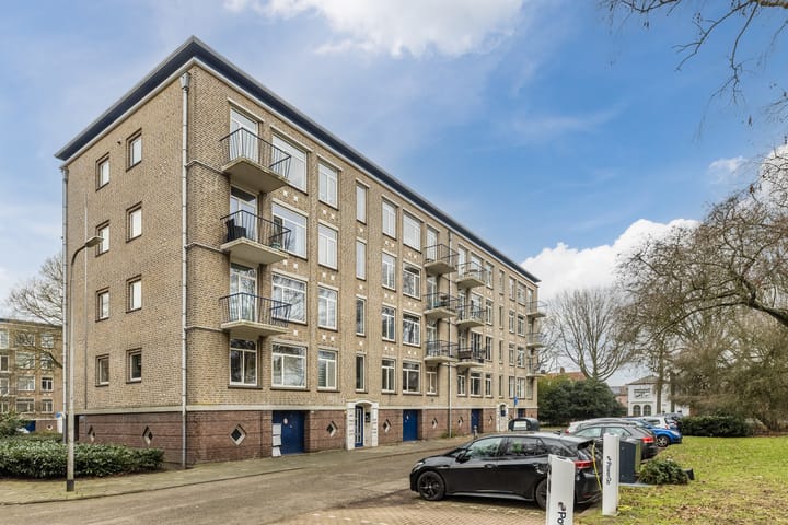 Pieter Brinkmanstraat 13