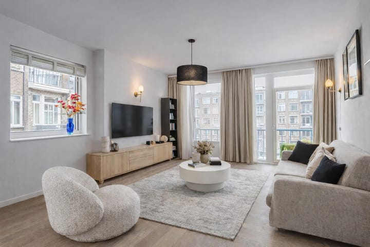 Photo 2 of Pieter Brinkmanstraat 13