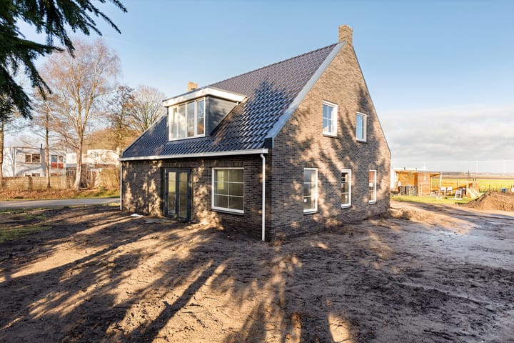 Foto 2 van Oosterweg 12