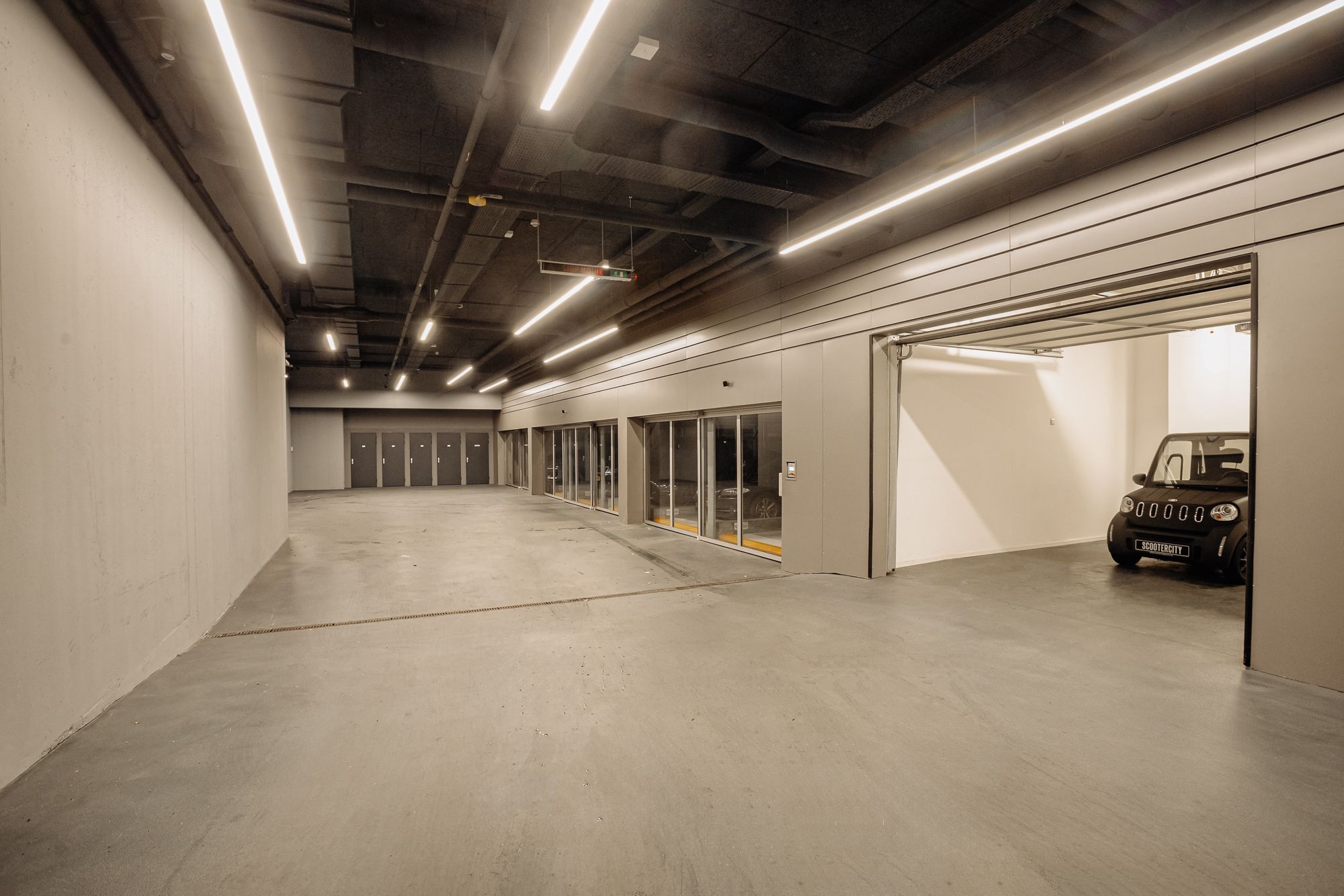 700.jpg?options=width=2160