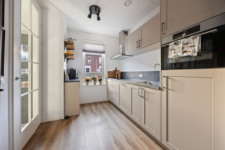 Foto 14 van Strengpers 17