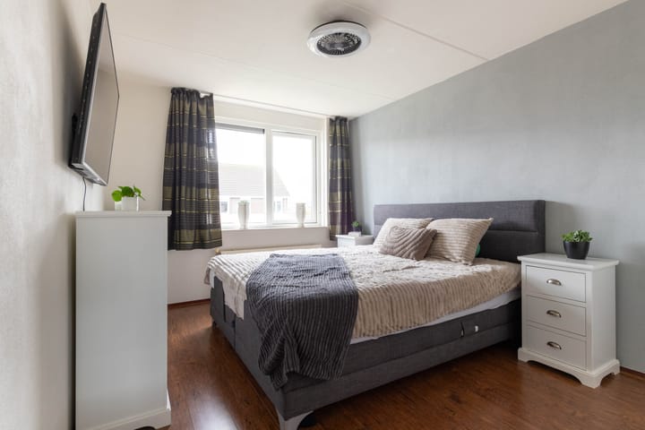 Foto 26 van Hermelijnhage 63