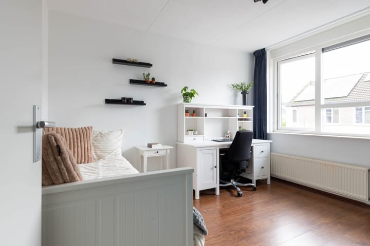 Foto 30 van Hermelijnhage 63