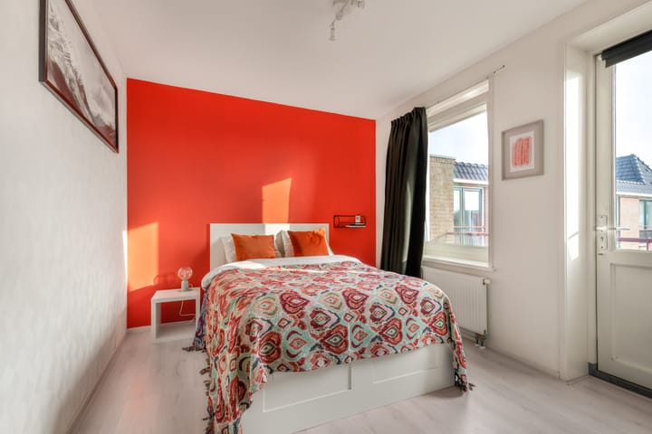 Photo 4 of Middelweg 3-C