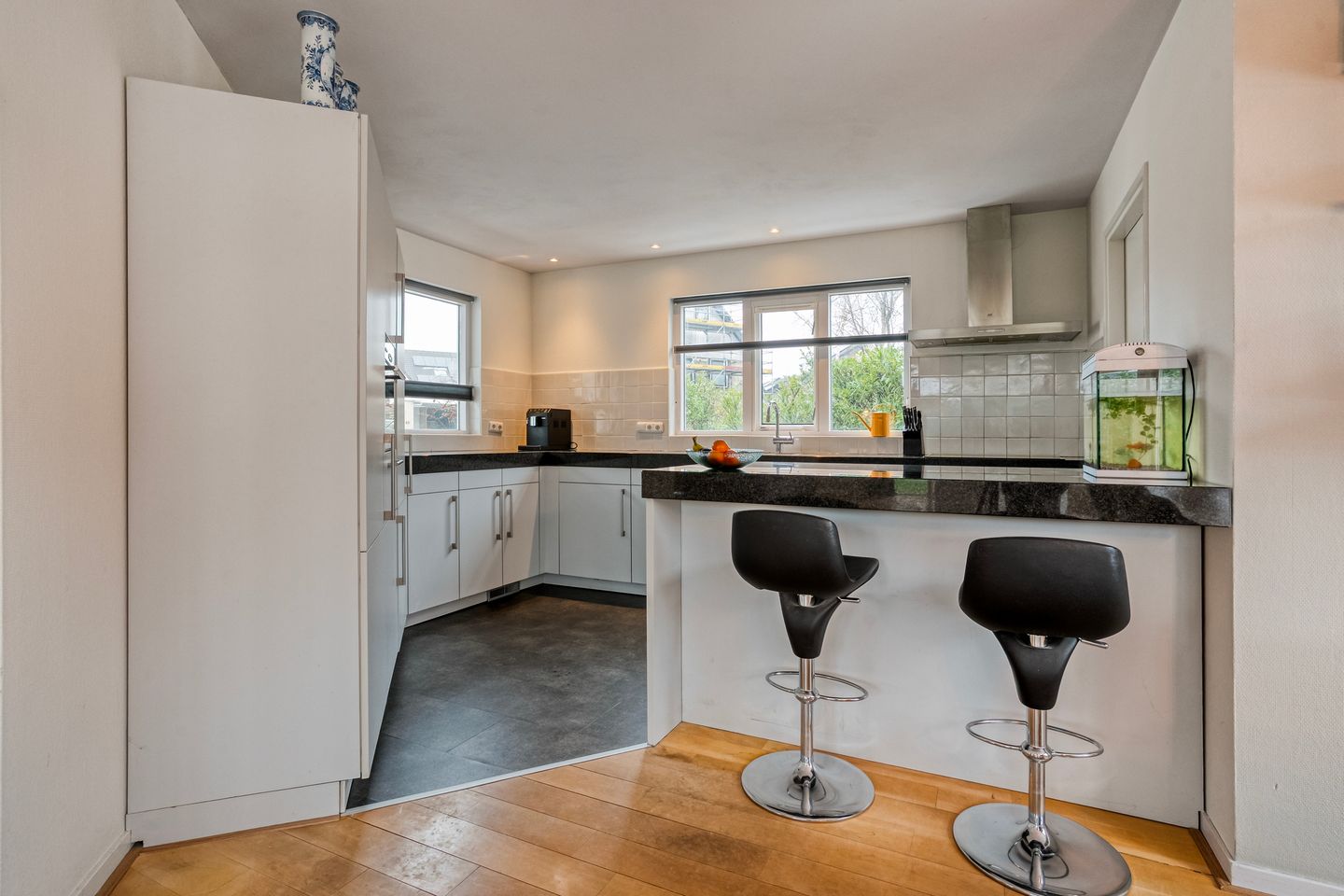 Foto 19 van Van Leeuwenhoeklaan 46