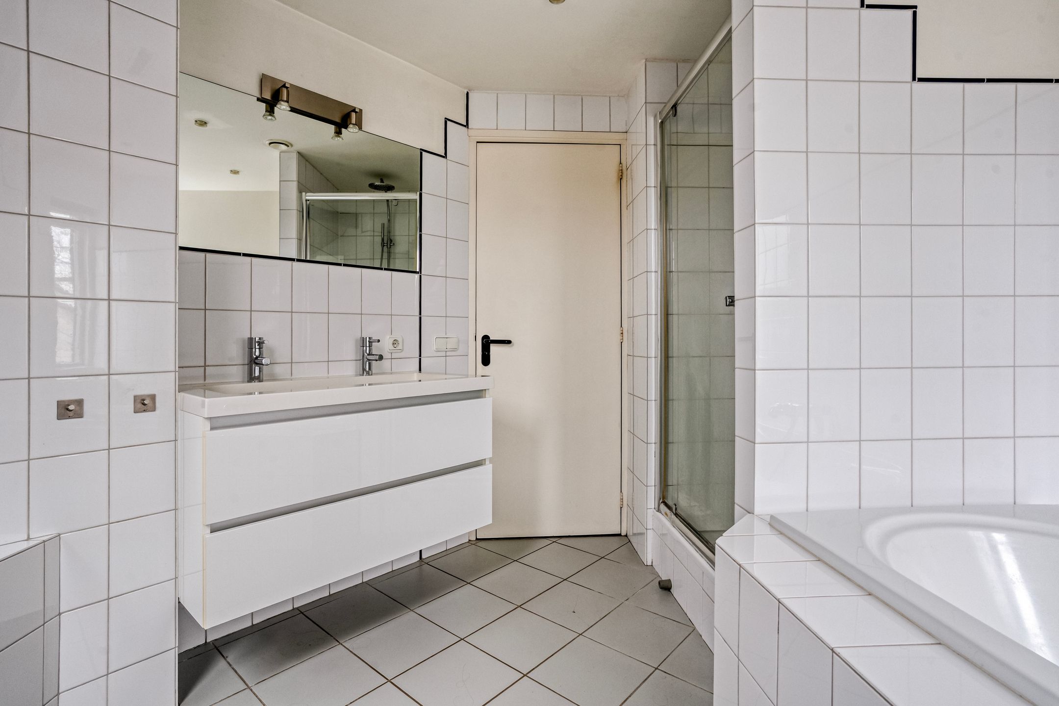 Foto 39 van Van Leeuwenhoeklaan 46