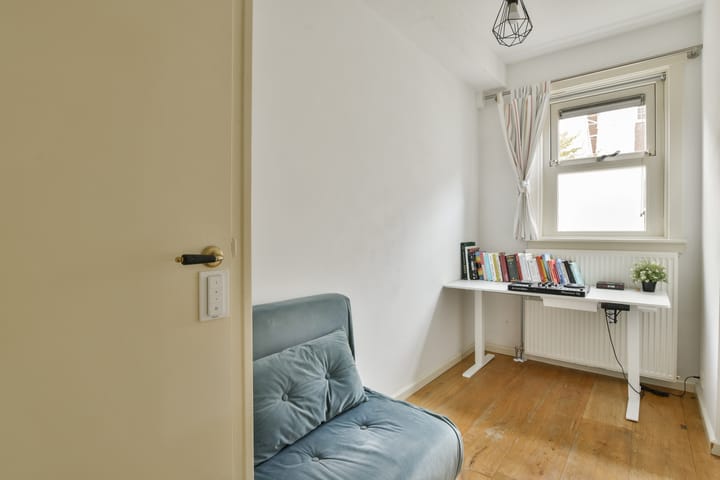 Foto 19 van Leimuidenstraat 15-H