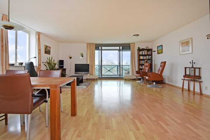 Foto 11 van Ridderspoor 56