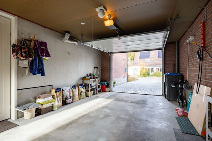 Foto 24 van Dokter Beumerstraat 46-B