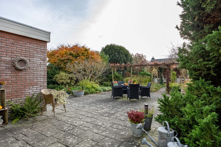 Foto 40 van Dokter Beumerstraat 46-B