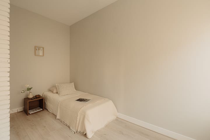 Photo 24 of Van Woustraat 71-1