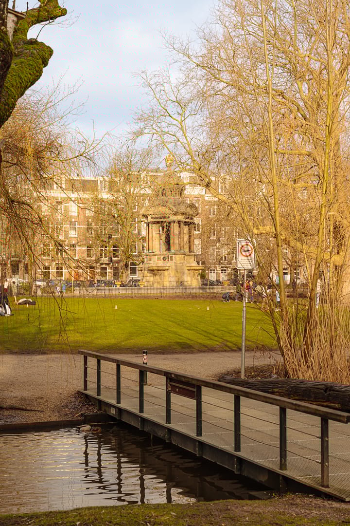 Photo 29 of Van Woustraat 71-1