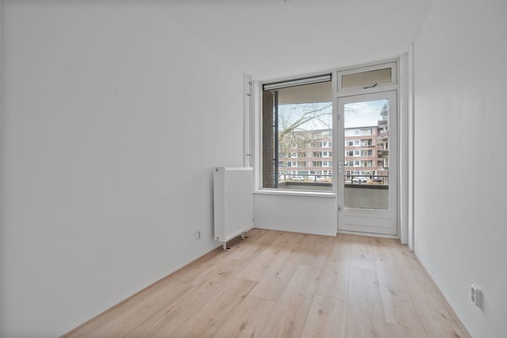 Foto 11 van Elisabeth Boddaertstraat 24-1