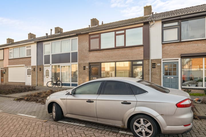 Foto 25 van Van Goghlaan 248