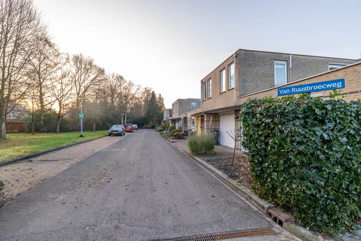 Foto 2 van Van Ruusbroecweg 9