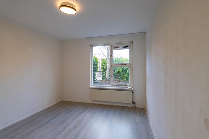 Photo 11 of Van Maerlantlaan 15