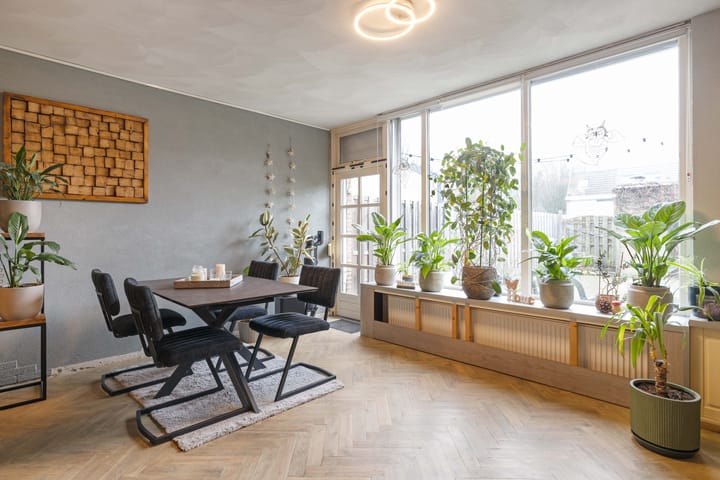 Foto 5 van Staringstraat 284