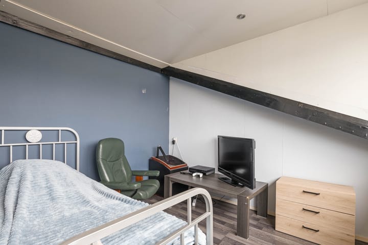 Foto 27 van Staringstraat 284