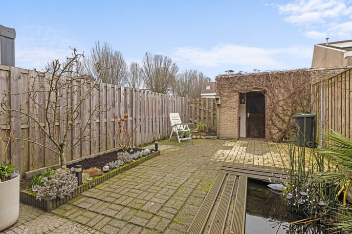 Foto 30 van Staringstraat 284