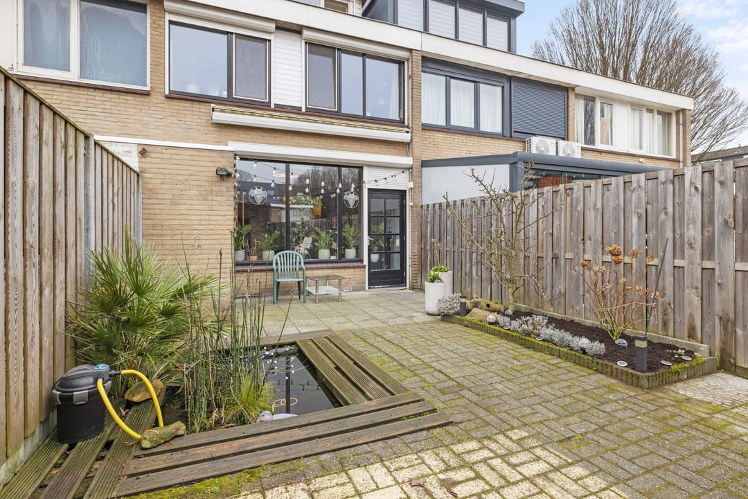 Foto 31 van Staringstraat 284