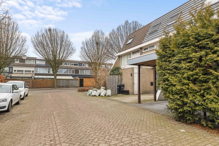 Foto 36 van Staringstraat 284