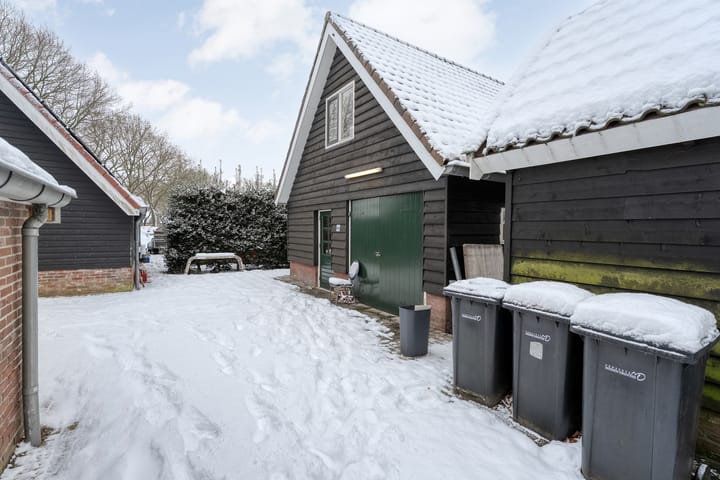 Foto 16 van Makkum 28