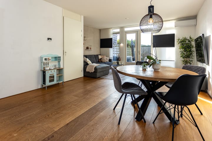 Foto 5 van Bezembinder 52