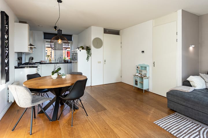 Foto 8 van Bezembinder 52