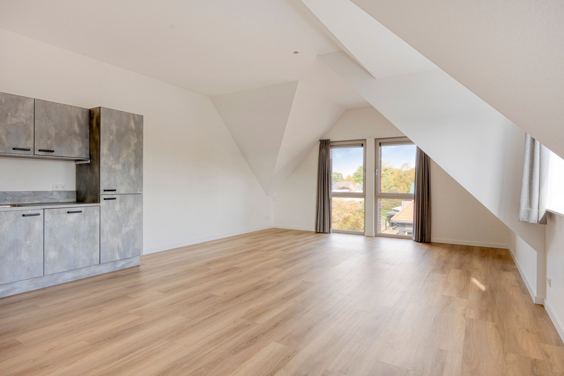 Photo 6 of Hessenweg 196-G