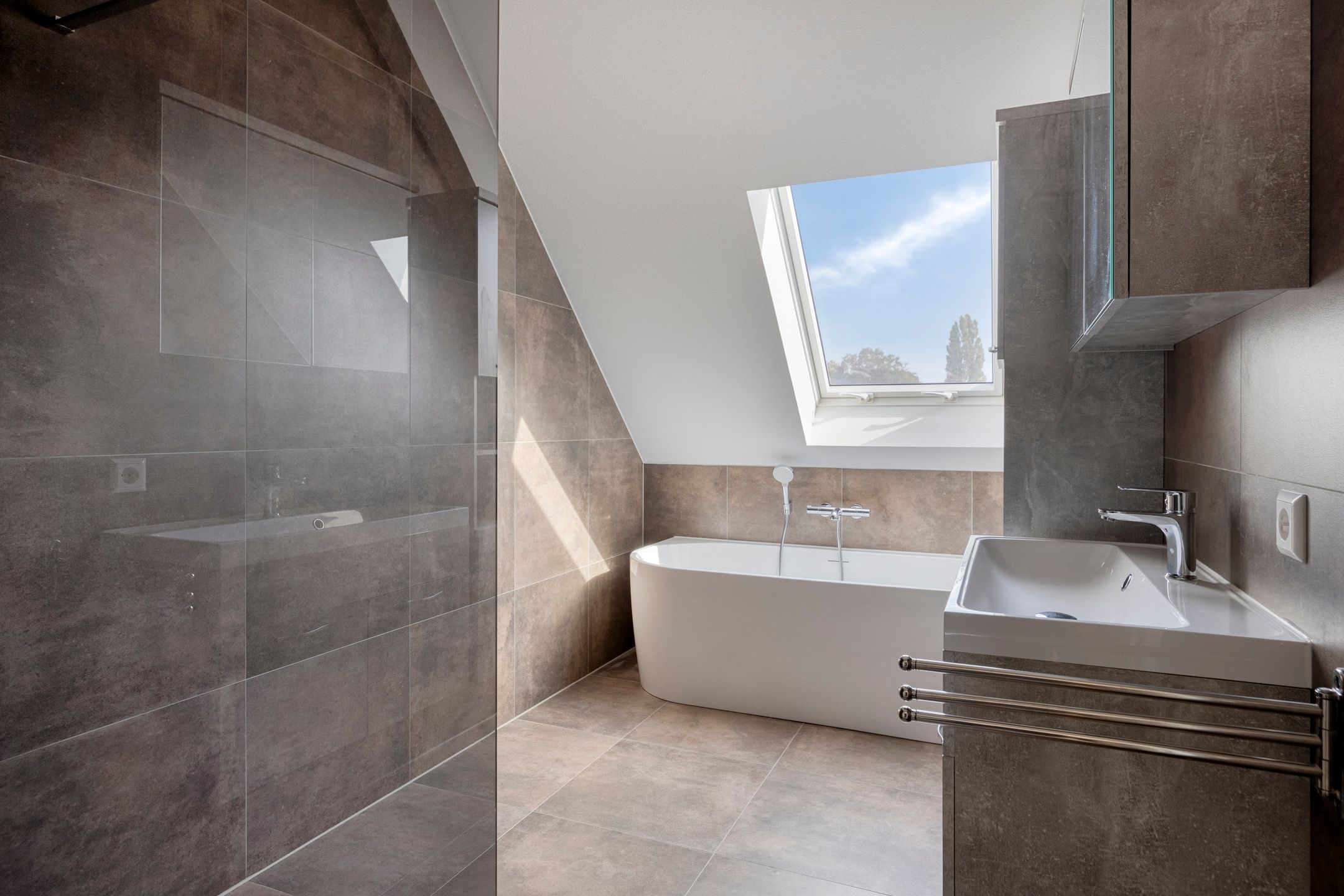 Photo 12 of Hessenweg 196-G