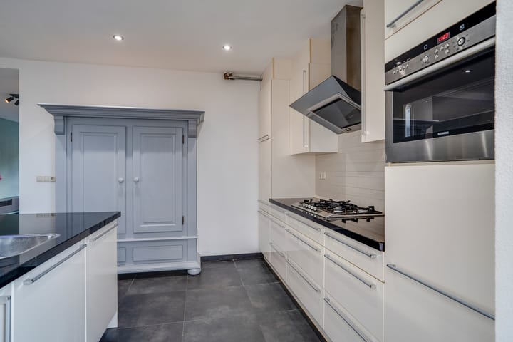 Foto 22 van Julianalaan 9