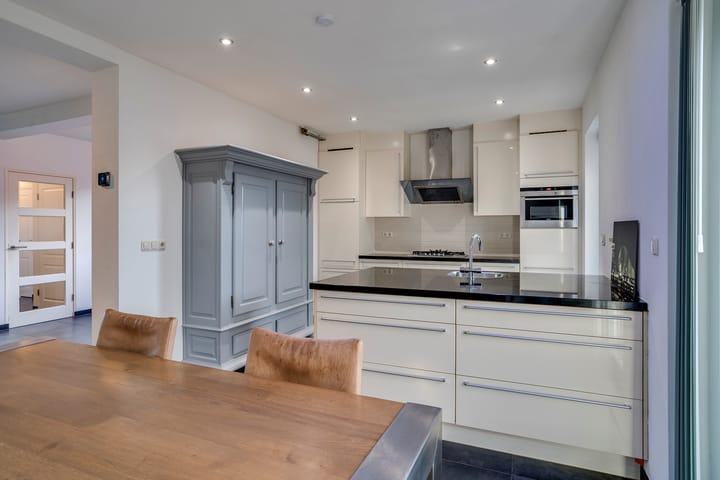 Foto 23 van Julianalaan 9