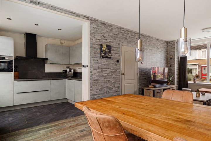 Foto 16 van Potgieterstraat 2