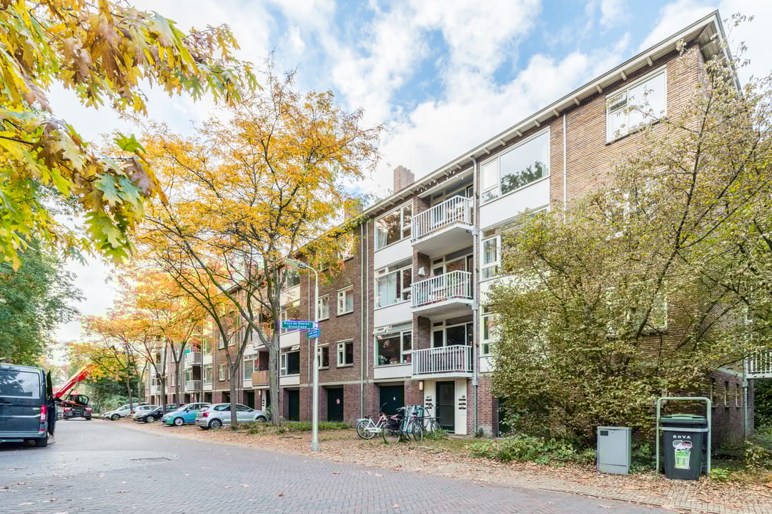 Photo 2 of Pieter Jelles Troelstralaan 57-B