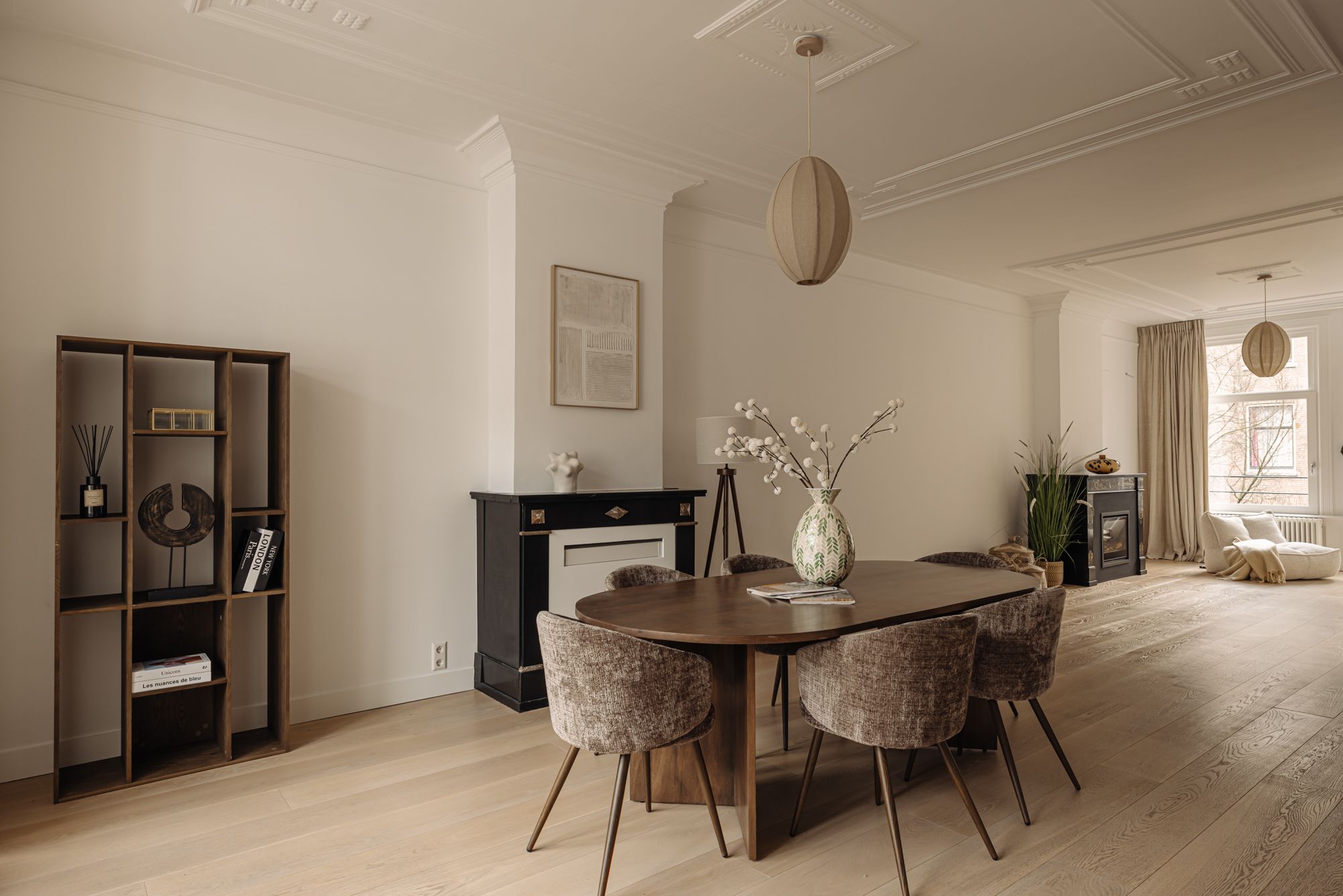 Photo 12 of Frans van Mierisstraat 107-2