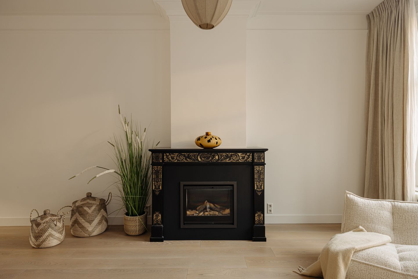 Photo 19 of Frans van Mierisstraat 107-2