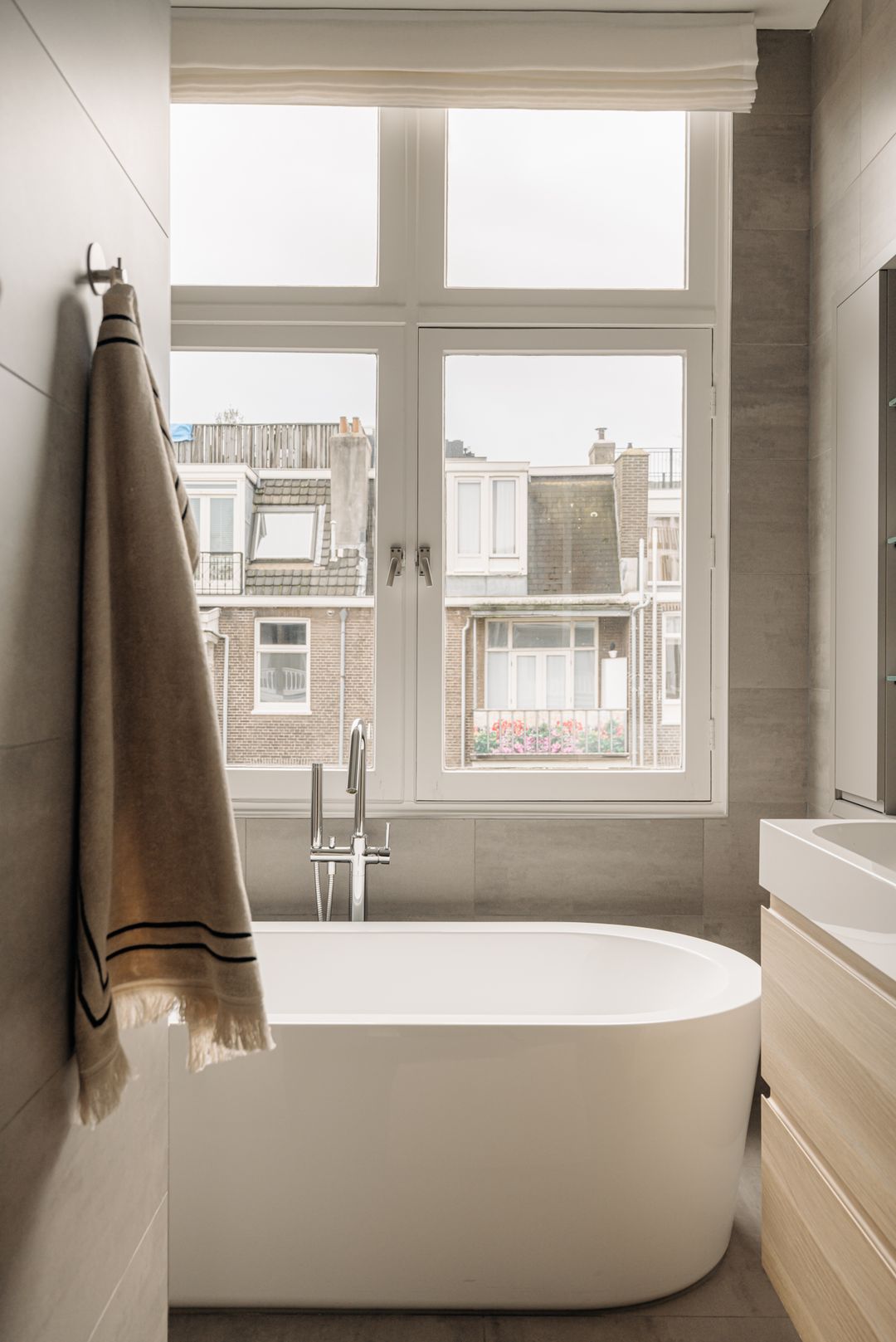 Photo 28 of Frans van Mierisstraat 107-2