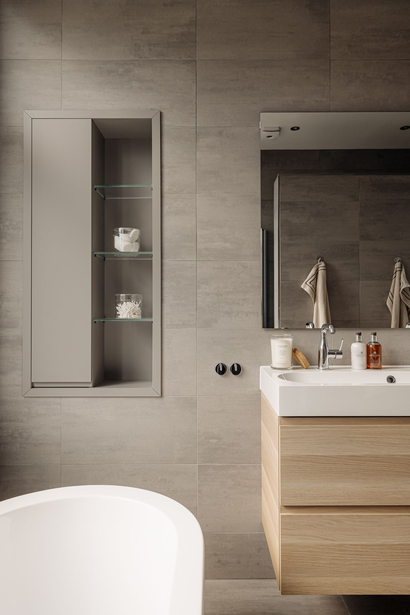 Photo 29 of Frans van Mierisstraat 107-2