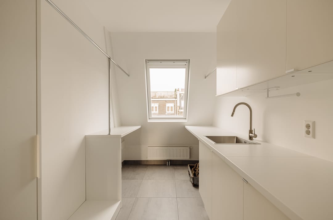 Photo 47 of Frans van Mierisstraat 107-2