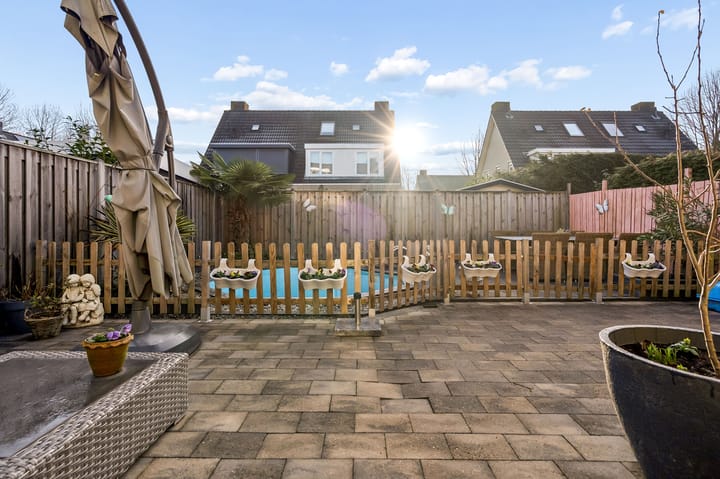 Foto 41 van Pandabeerstraat 13