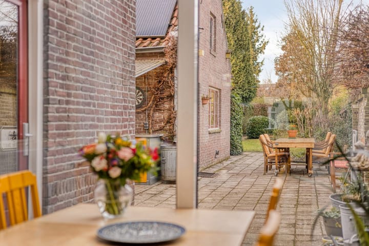 Foto 13 van Provincialeweg 93