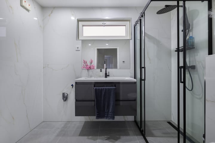 Photo 3 of Oostzeestraat 33